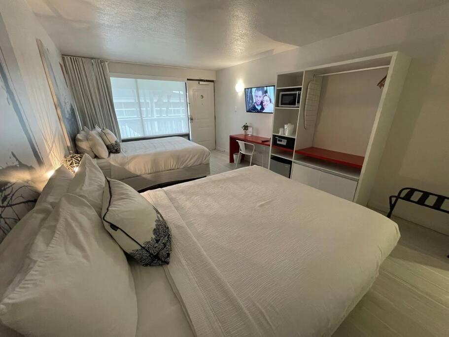 Newly Room In Cozy Hotel With Super Location To The Parks Kissimmee Esterno foto