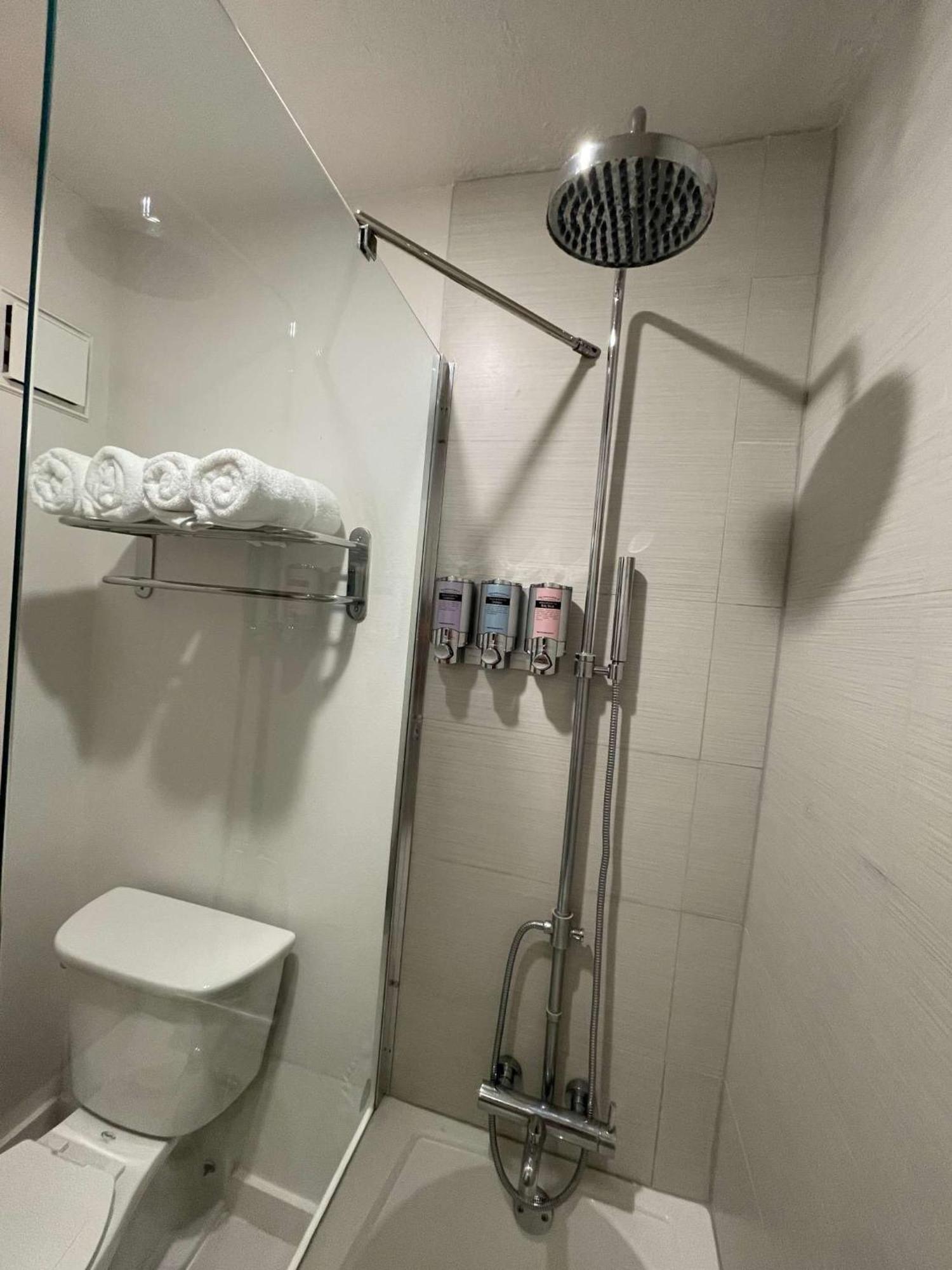 Newly Room In Cozy Hotel With Super Location To The Parks Kissimmee Esterno foto